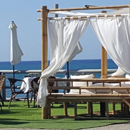 Las Dunas De Carib Playa มาร์เบยา ภายนอก รูปภาพ